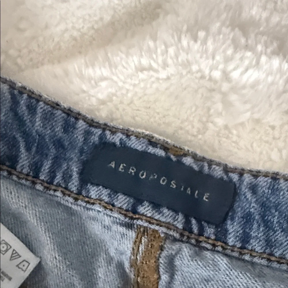 Aeropostale Ripped Blue Jean Shorts - Picture 4 of 6